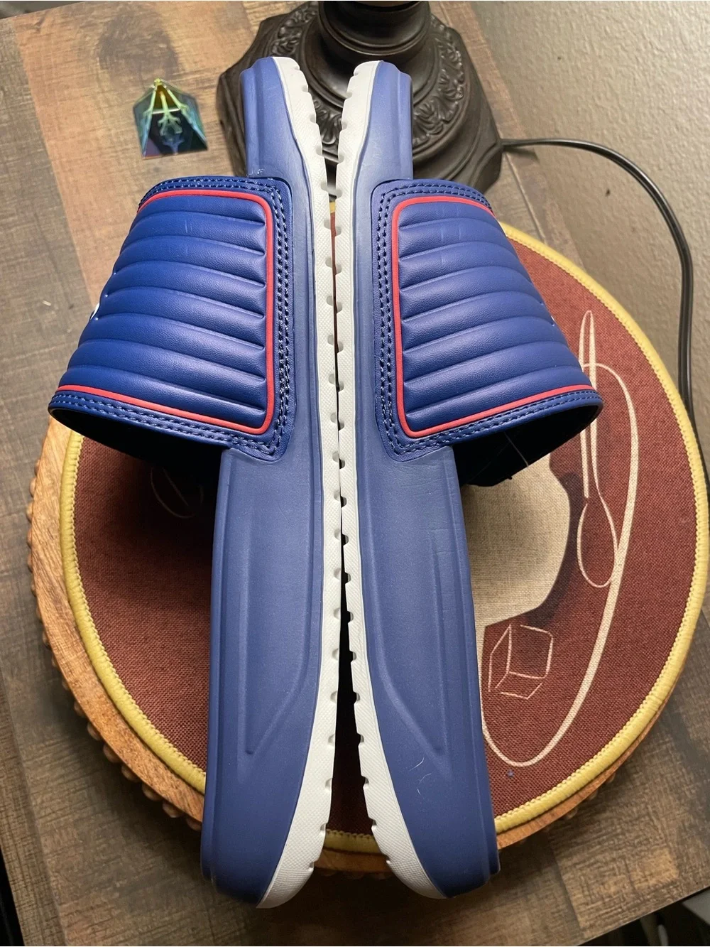 Umbro Men’s Navy Slide Sandals size 9 comfortable slides